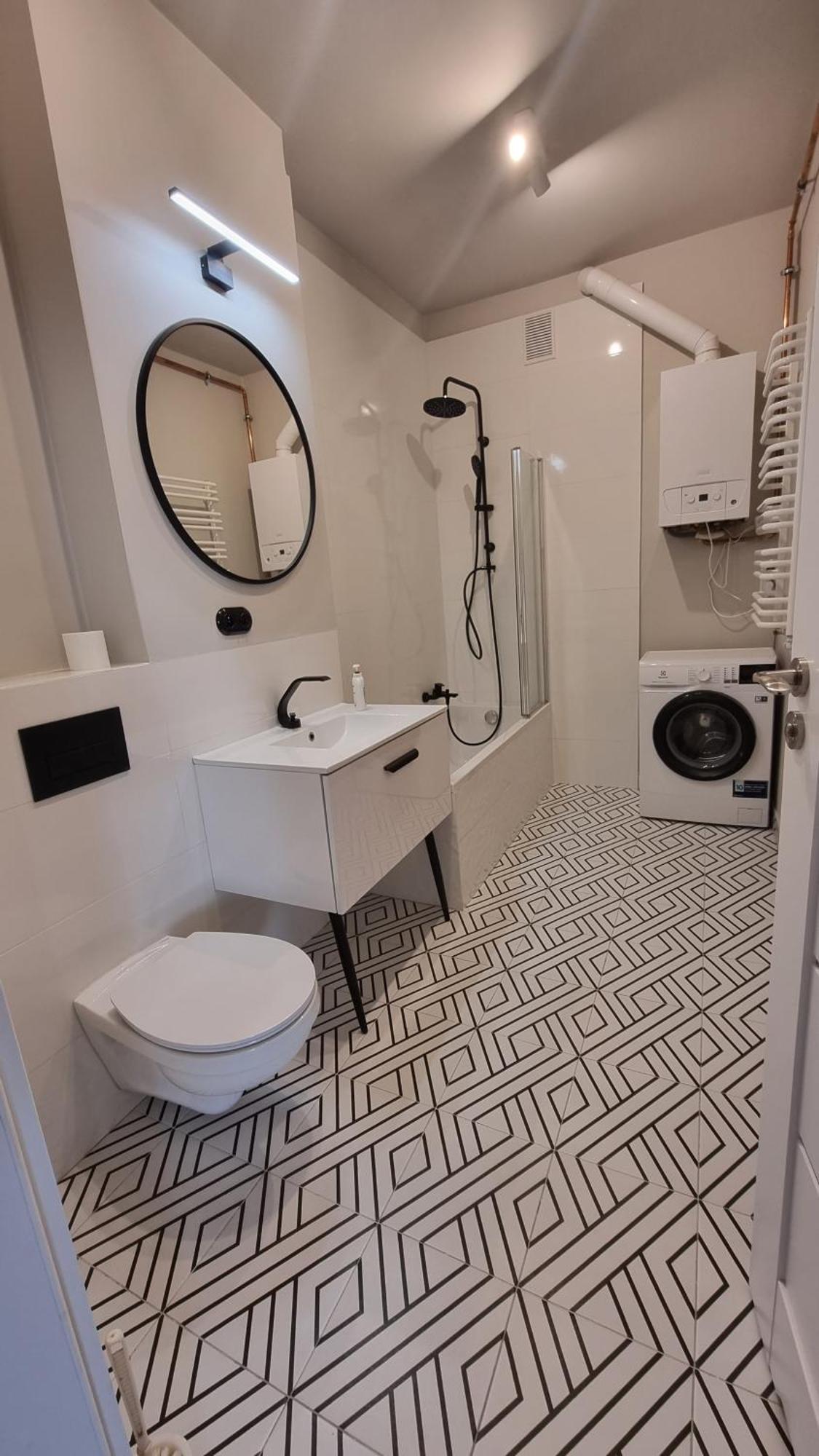 Czasem Morze, Czasem Apartment *